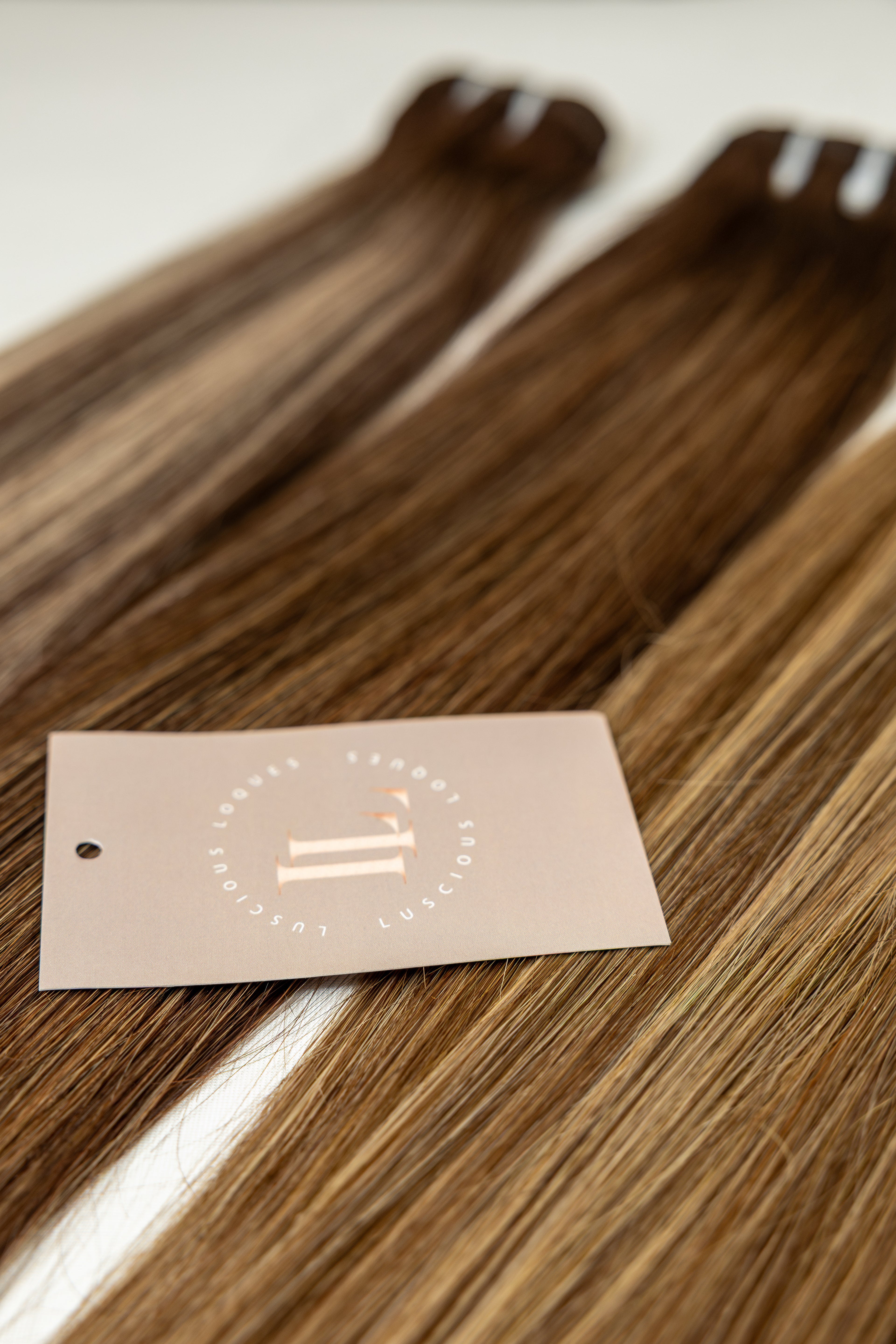 Coloured Bundles Wig Construction